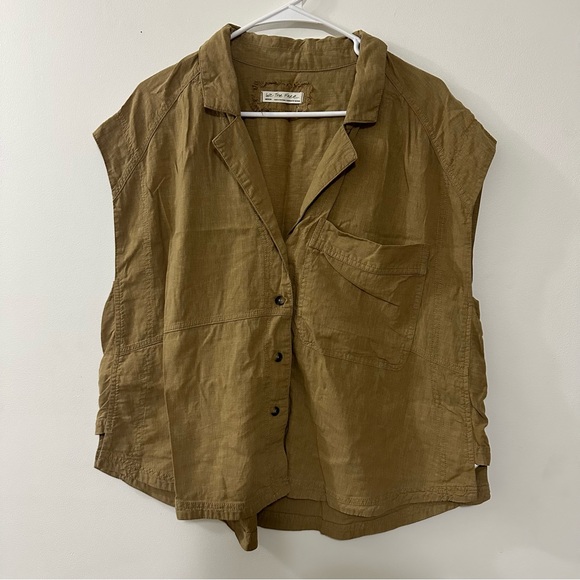 We The Free Jackets & Blazers - Free People We The Free brown‎ sleeveless linen Blend button-up top Vest Medium
